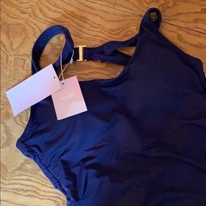 NWT Navy Andie Catalina bathing suit, medium
